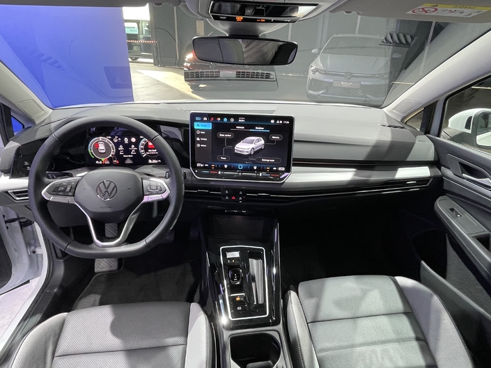 Golf 8,5 4